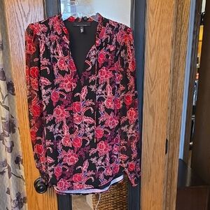 White House Black Market Black and Red Blouse with Elegant Design